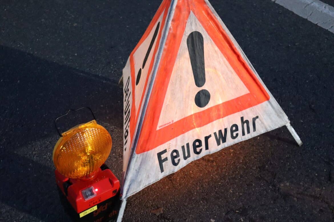 Löscharbeiten dauern an